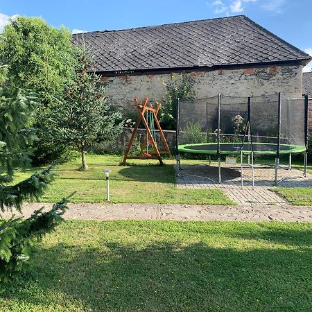 Villa Lypche Bešeňová Eksteriør billede