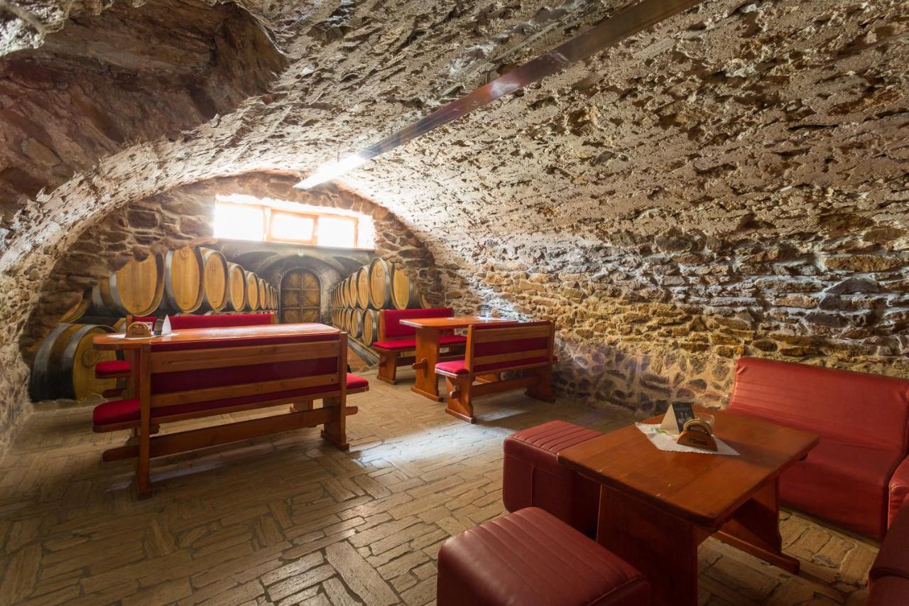 Villa Lypche Bešeňová Eksteriør billede